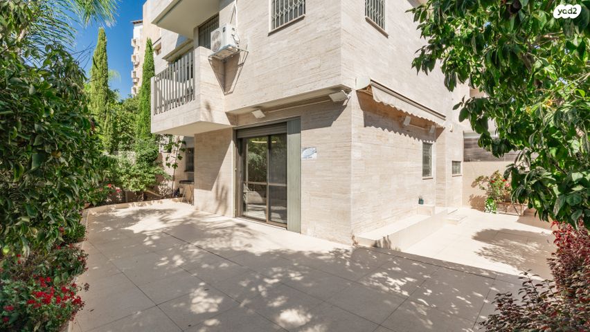 בית פרטי/ קוטג', יקותיאל אדם 23, בן גוריון, חולון