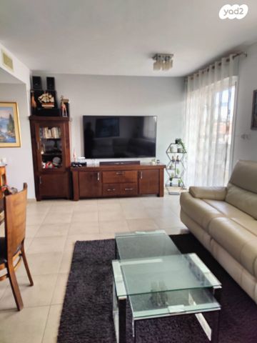 דופלקס, הערבה 67, רובע ג', אריאל