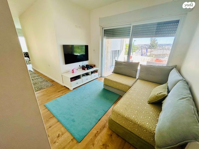 בית פרטי/ קוטג', השיזף 136, שורש, שורש