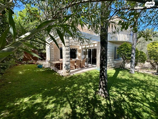 בית פרטי/ קוטג', השיזף 136, שורש, שורש