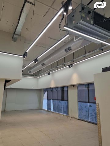 ד"ר אלי תבין 9