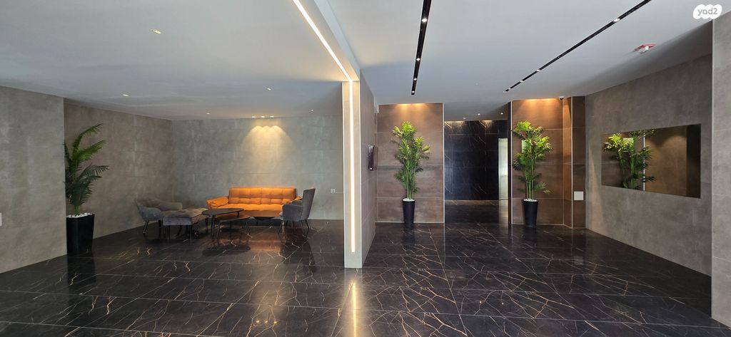 דירה, דרך השלום 21, הכרם ג', עכו