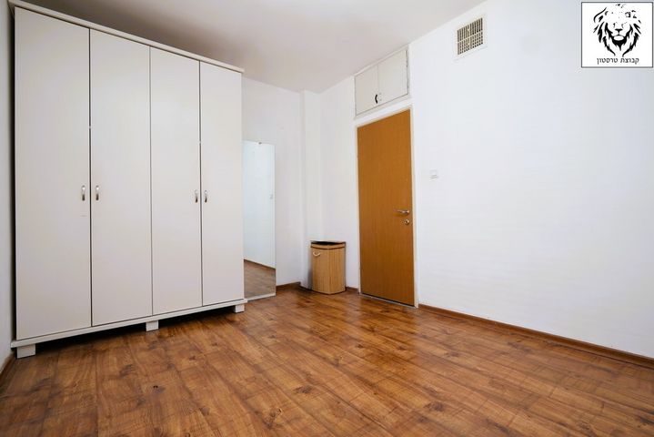 דירה, א' / צפון מזרח העיר, רחובות