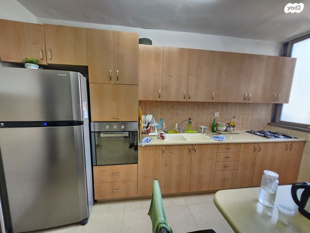 גג/ פנטהאוז, הפורצים, תל גיבורים, חולון