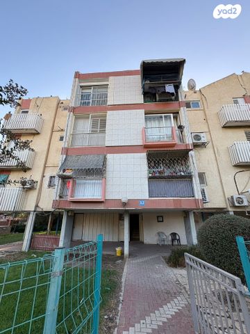 דירה, שדרות הרצל, יעקב מסיקה, אופקים