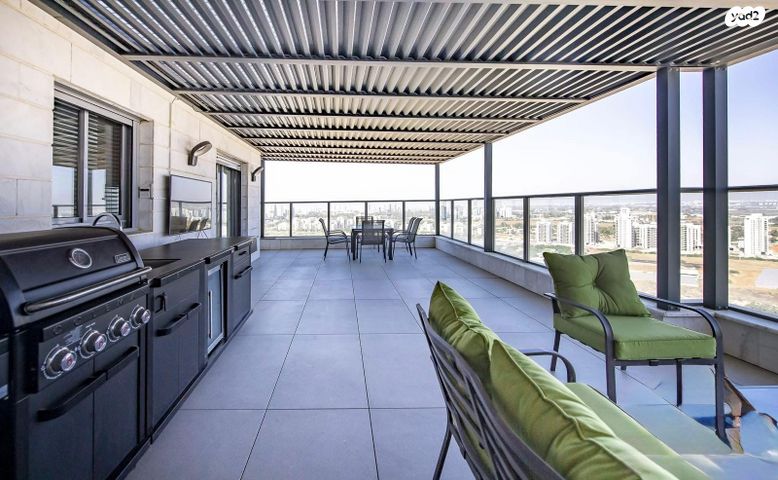 גג/ פנטהאוז, משה לוי, נאות שמיר, רמלה