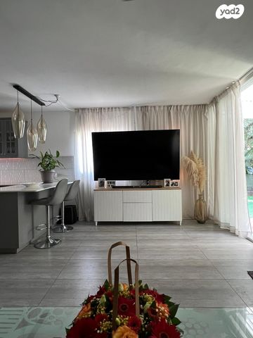 בית פרטי/ קוטג', גן יבנה