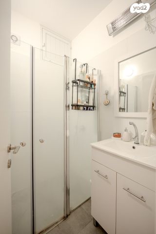 דירה, הפלמ"ח 25, הל"ה, גבעתיים