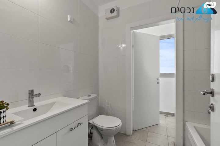 דירת גן, אריאל שרון, מורשת, מודיעין מכבים רעות