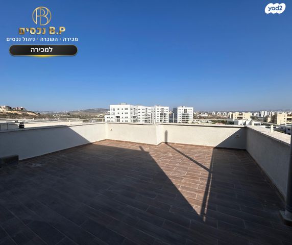 דופלקס, ברקת 28, אבני חן, חריש