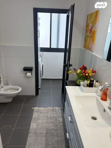 דירה, משמר הירדן, נווה איתמר, נתניה