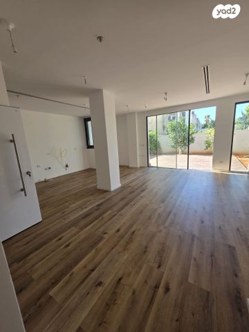 דירת גן, דרך בן צבי 91, קרית שלום, תל אביב יפו