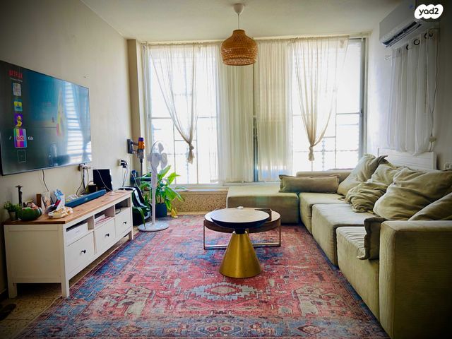 גג/ פנטהאוז, נהלל, נחלת יצחק, תל אביב יפו