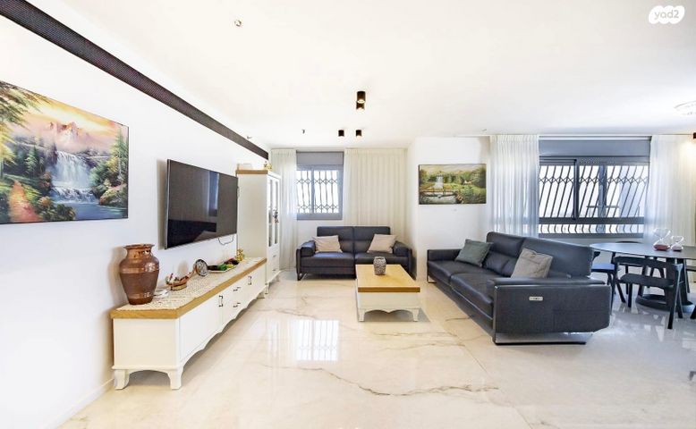 גג/ פנטהאוז, משה לוי, נאות שמיר, רמלה