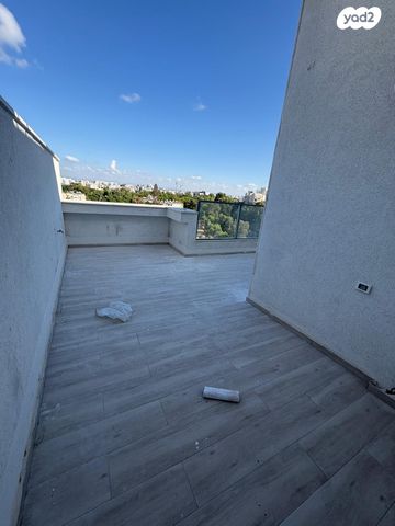 יורדי הסירה 