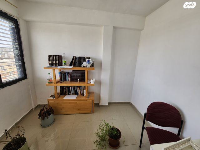 דירה, דוד המלך, שכונה ד', באר שבע