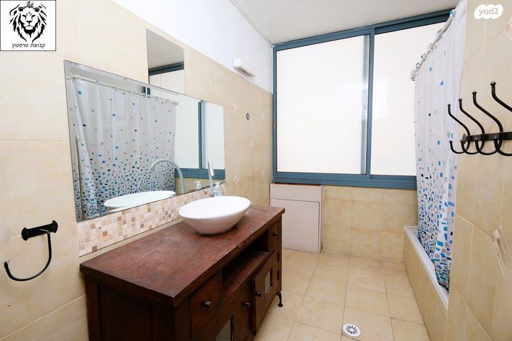 דירה, א' / צפון מזרח העיר, רחובות