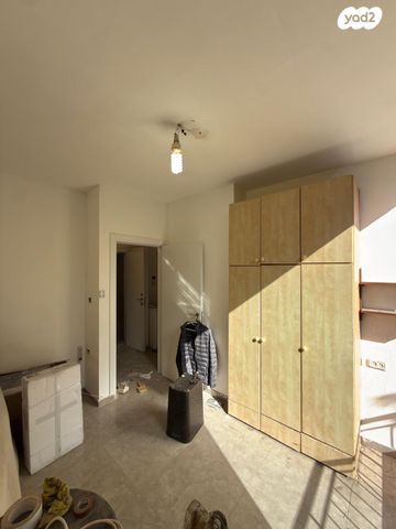 דירה, סוקולוב 64, מרכז, קרית עבודה, חולון