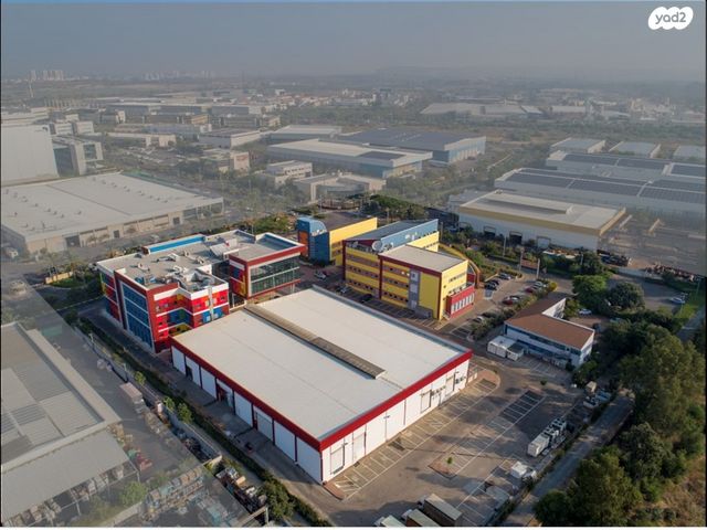 משרדים, קיסריה