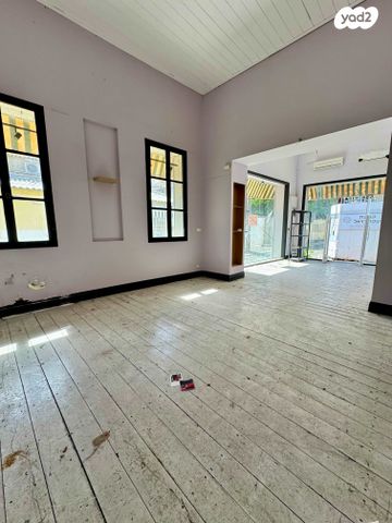 חנויות/ שטח מסחרי, שבזי, נווה צדק, תל אביב יפו