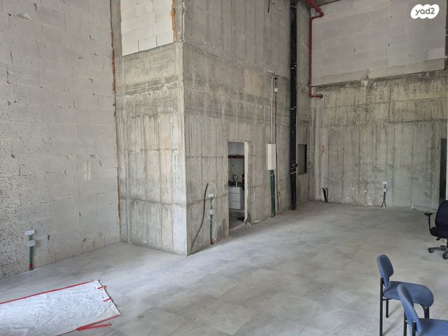 חנויות/ שטח מסחרי, דרך ארץ, אבני חן, חריש