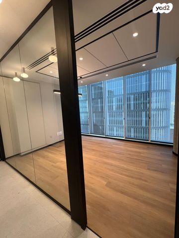 משרדים, לוחמי האש 1, קרית אונו