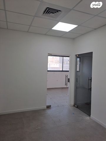 משרדים, עפולה