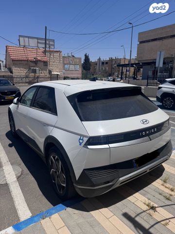 יונדאי איוניק 5