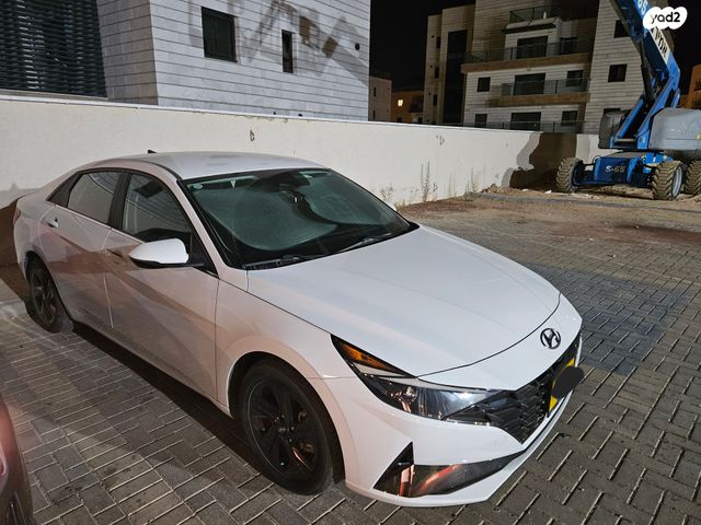 יונדאי אלנטרה