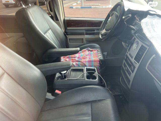 קרייזלר גראנד וויאג'ר