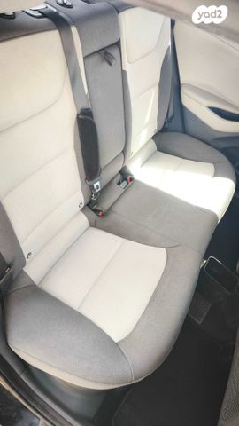 יונדאי איוניק