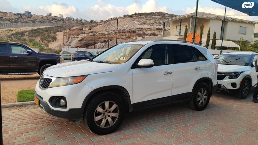 מודעת רכב קיה סורנטו