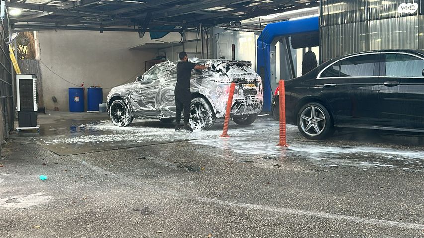 מודעת רכב לנד רובר ריינג' רובר איווק