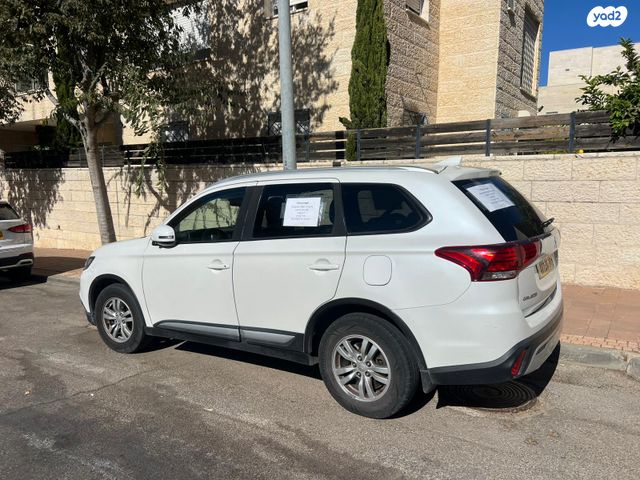מודעת רכב מיצובישי אאוטלנדר