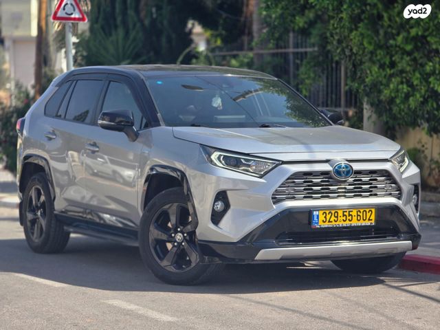טויוטה RAV4