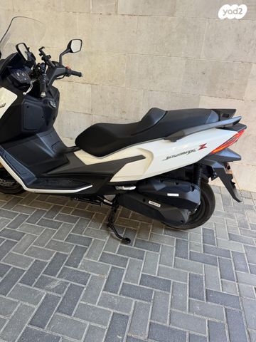 סאן יאנג ג'וי-מקס Z-300