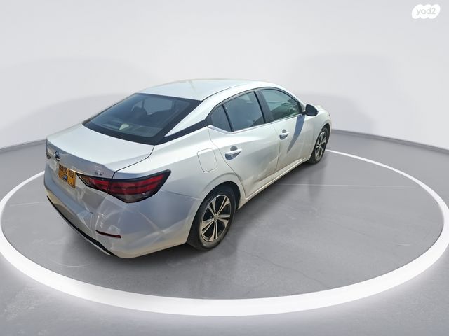 ניסאן סנטרה