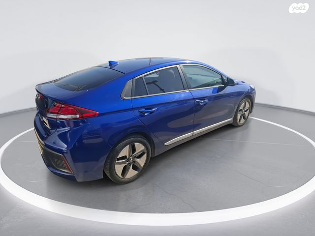 יונדאי איוניק