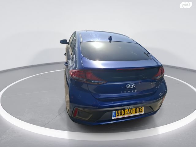 יונדאי איוניק