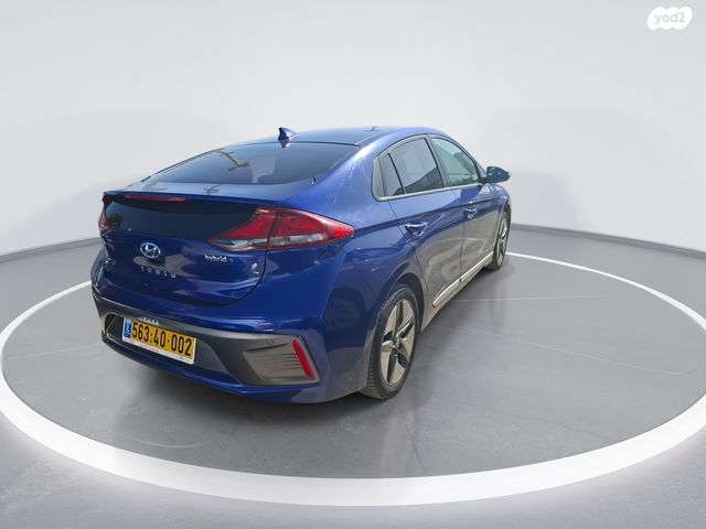 יונדאי איוניק