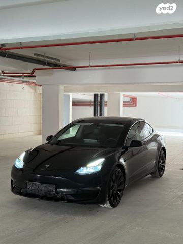 מודעת רכב טסלה מודל 3