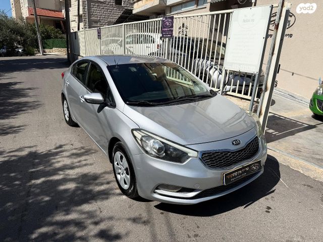 מודעת רכב קיה פורטה 1