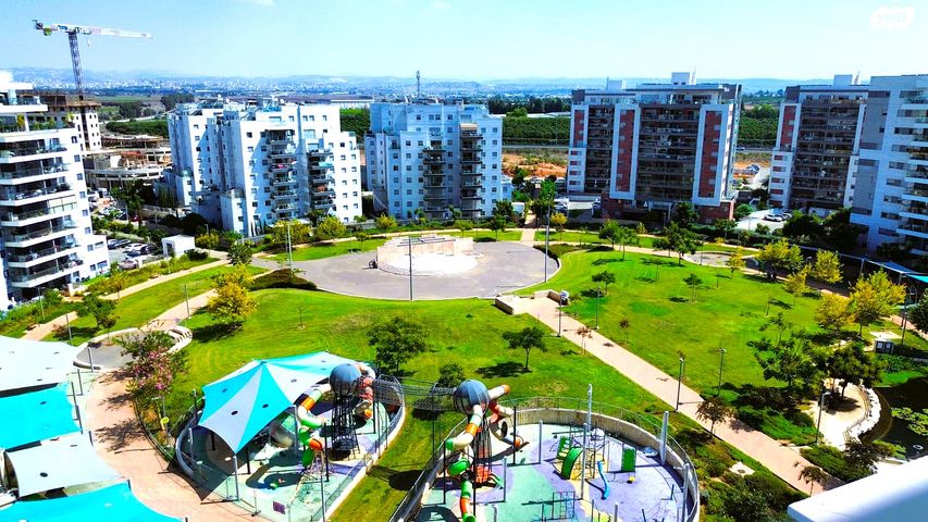 גג/ פנטהאוז, האושר 7, שרונה, כפר יונה