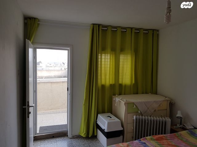 דירה, שדרות רש"י 24, קיבוץ גלויות, קרית מלאכי