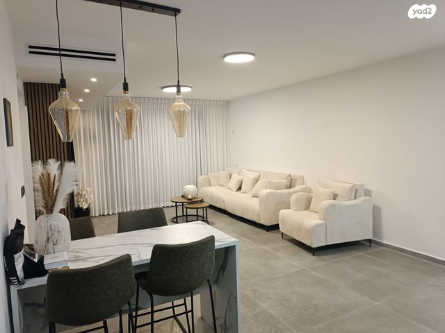 דירה, חיים לבב 25, יצחק שמיר, נהריה