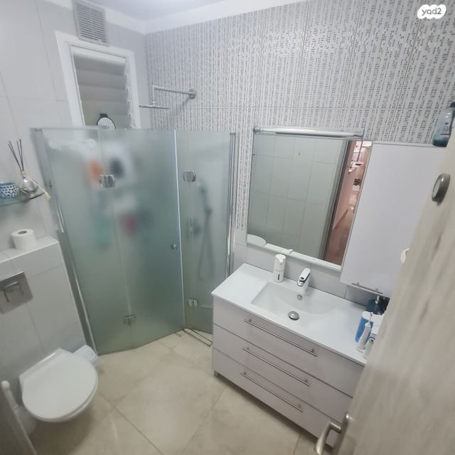 דירת גן, ניצנית 10, זאב, נצרת עילית / נוף הגליל