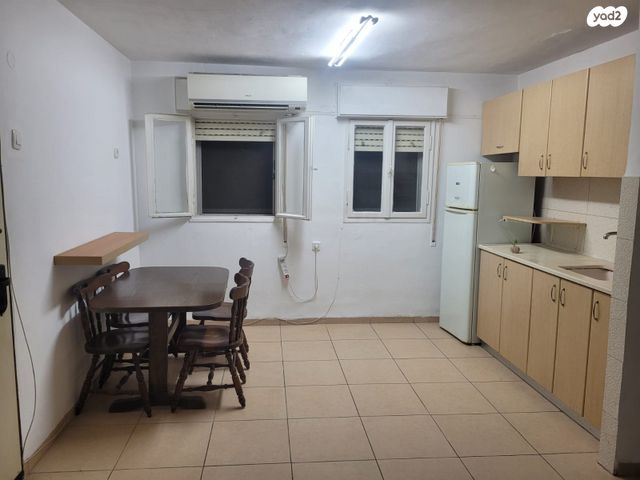 דירה, שבטי ישראל 50, קרית חיים מזרחית, חיפה