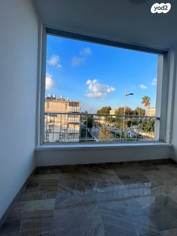 דירה, שדרות יוספטל 22, בן גוריון, קרית אתא