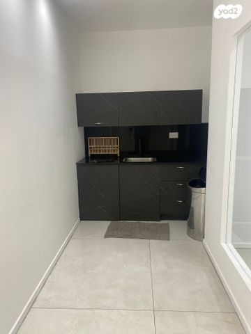 משרדים, מוטי קינד 2, פארק הורוביץ, רחובות