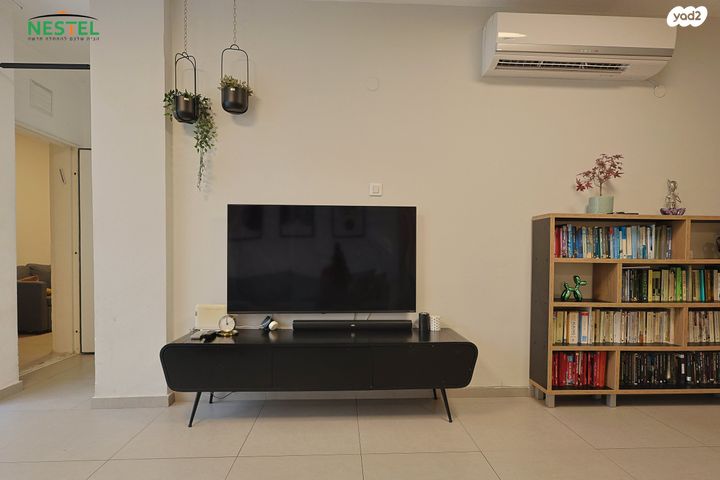 דירה, חורגין, תל יהודה, רמת גן